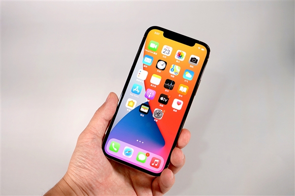 长倘口镇苹果手机维修分享iOS 14.2修订版已到，专属iPhone 12系列 